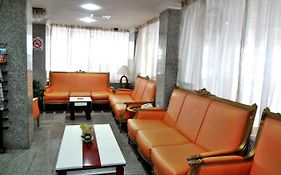 Partition Rooms In Hotel Apartment
